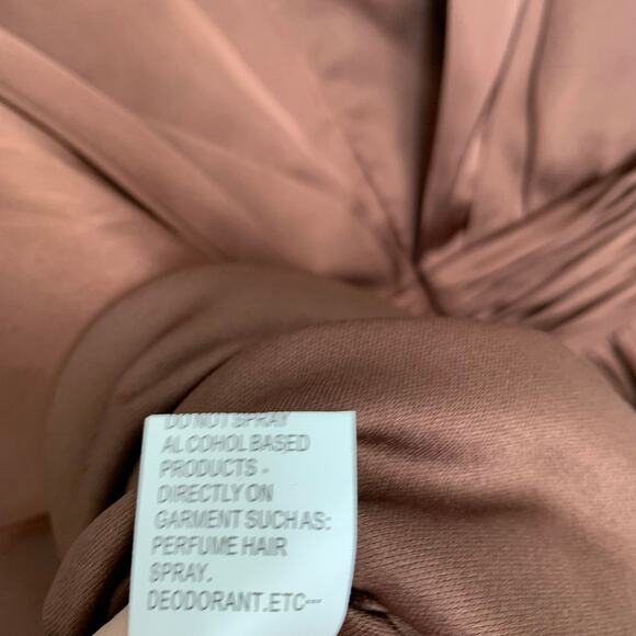 Mac Duggal Dolman Sleeve Satin Cocktail Dress Drape Flowy Formal Size 8 New - Picture 14 of 16